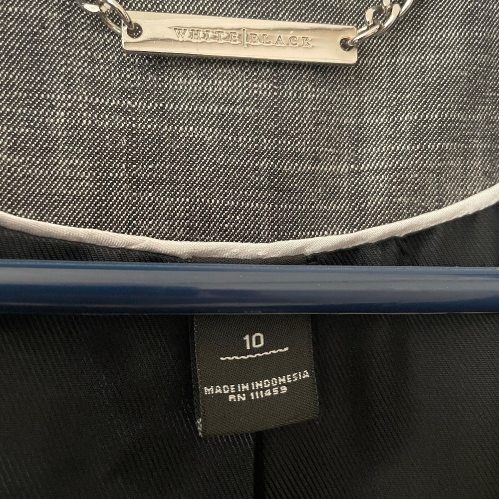 White House/Black Market Blazer Size 10 - Picture 4 of 6